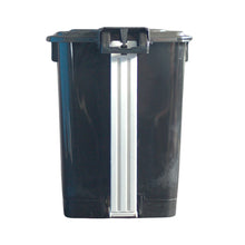 Cargar imagen en el visor de la galería, Bote plástico para basura con pedal mediano